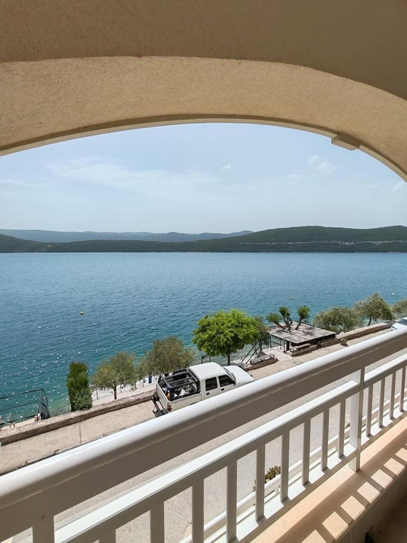 Villa Raguz Sa Privatnom Plazom I Garazom Neum Exteriér fotografie