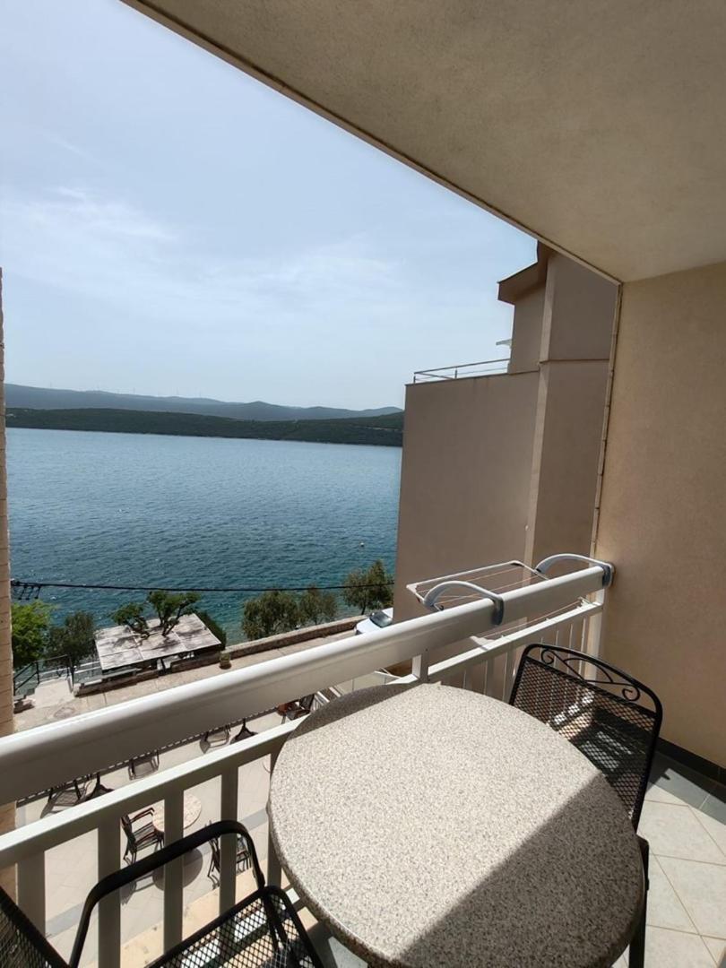 Villa Raguz Sa Privatnom Plazom I Garazom Neum Exteriér fotografie